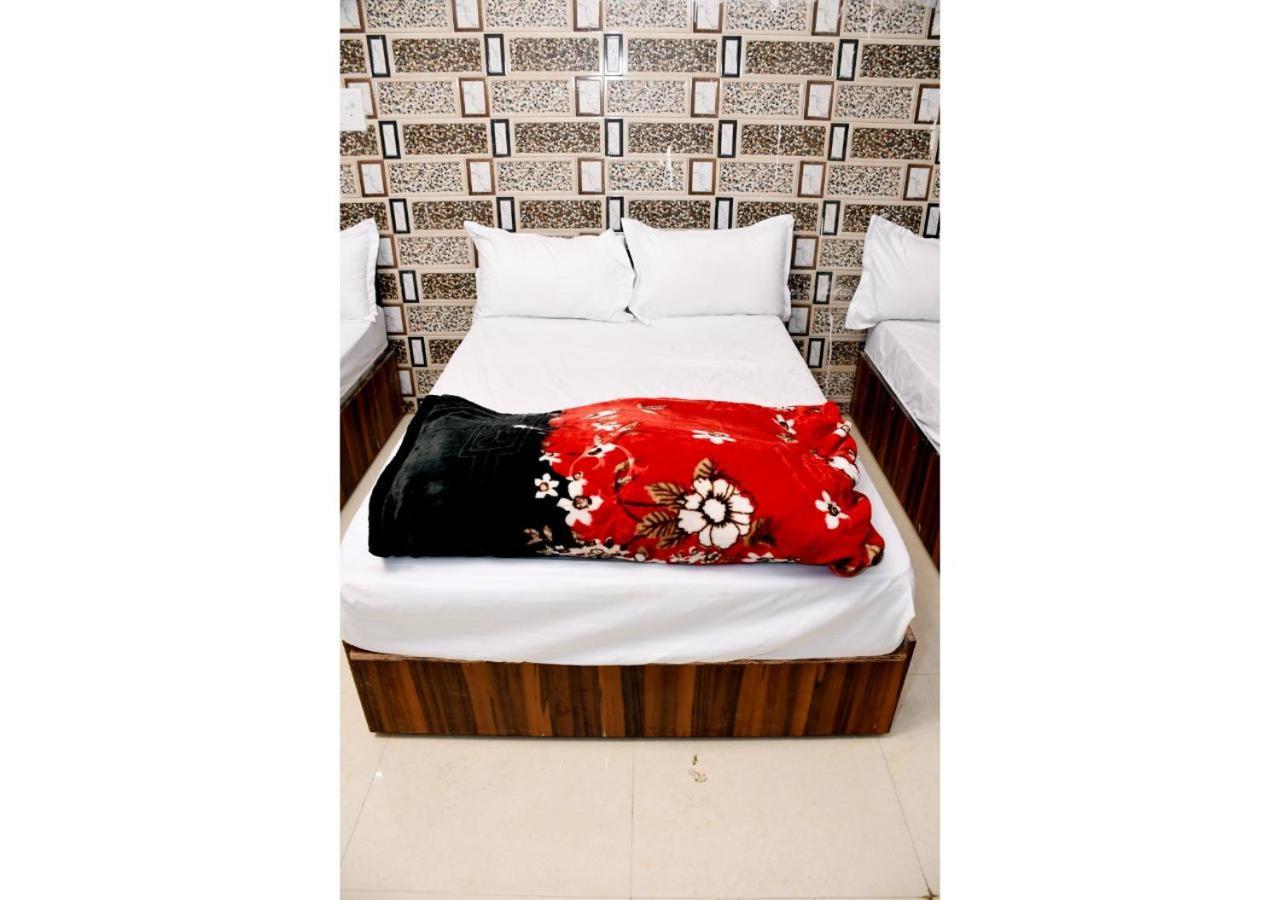 Tirupati Balaji Inn Bageshwar Dham Basari Exterior photo